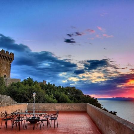 Castello Di Populonia Villa A Mare מראה חיצוני תמונה