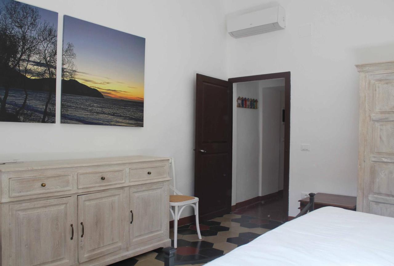 Castello Di Populonia Villa A Mare מראה חיצוני תמונה
