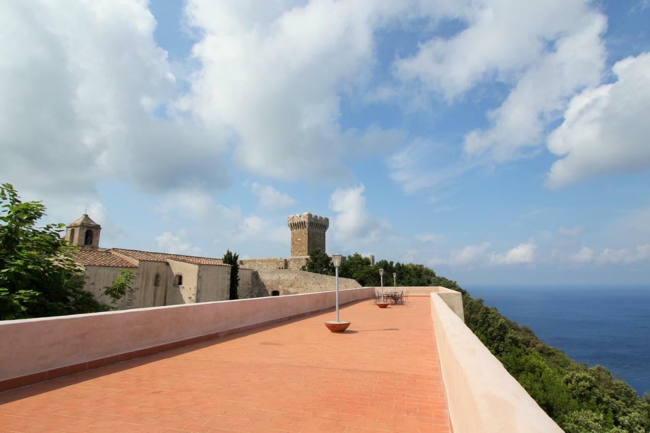 Castello Di Populonia Villa A Mare מראה חיצוני תמונה