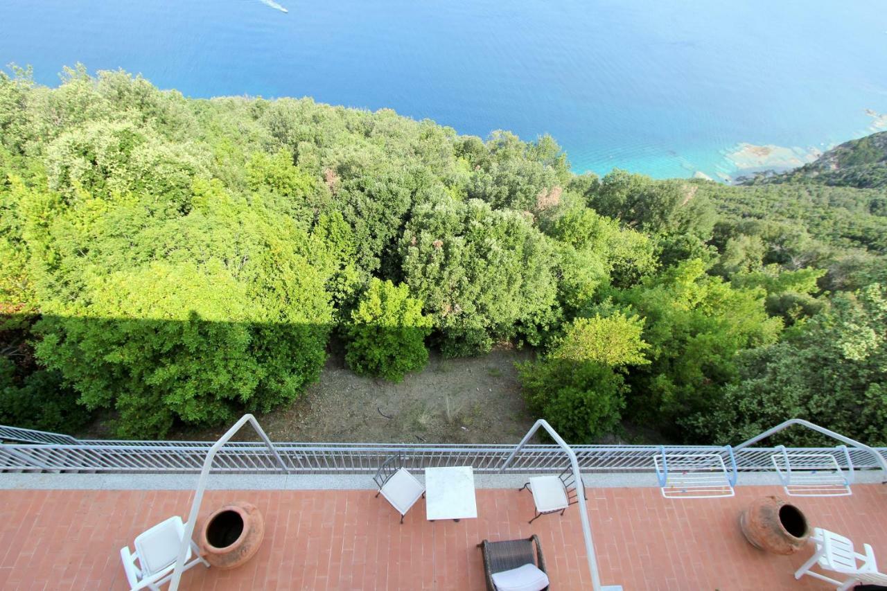 Castello Di Populonia Villa A Mare מראה חיצוני תמונה